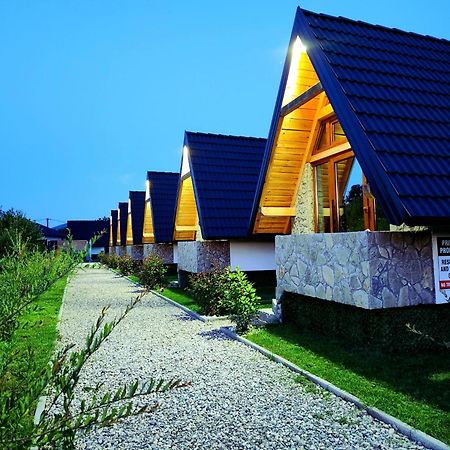 Resort La Familia Bihać Екстериор снимка
