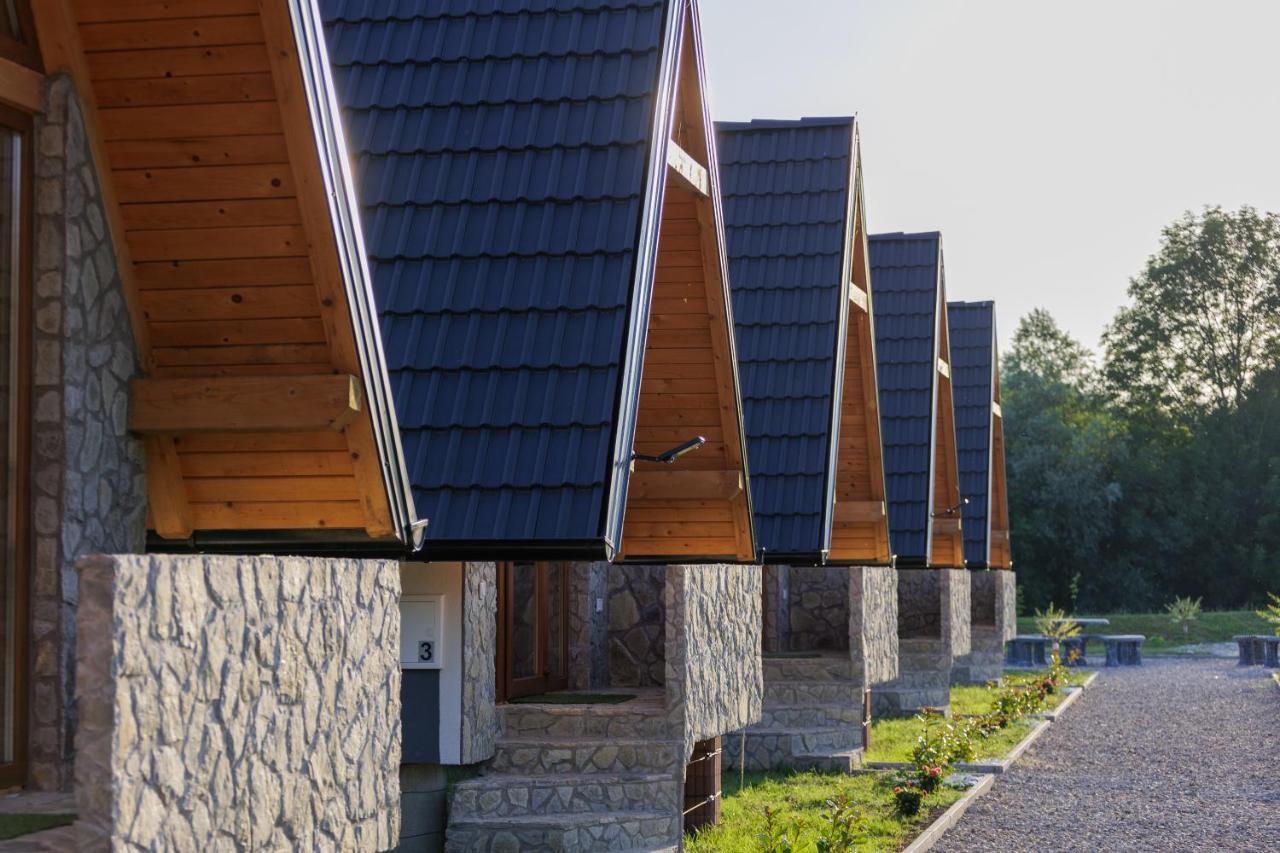 Resort La Familia Bihać Екстериор снимка